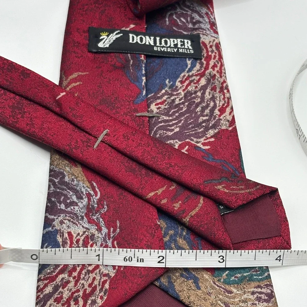 Vintage Tie Don Loper Burgundy Polyester Abstract Jacquard Made in USA 3.75x58